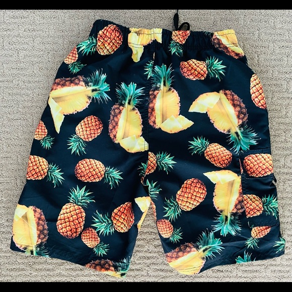 The Image NWT Designer Style PINEAPPLE PRINT Swim TRUNK Shorts Large - Picture 2 of 10